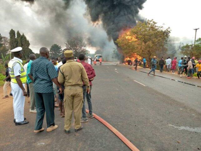 Police Say Tens Killed In Tanzania Fuel Tanker Explosion World News