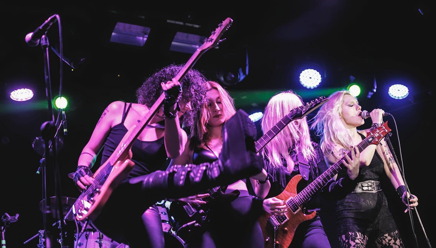 All-female band rocks on to inspire women across Turkey