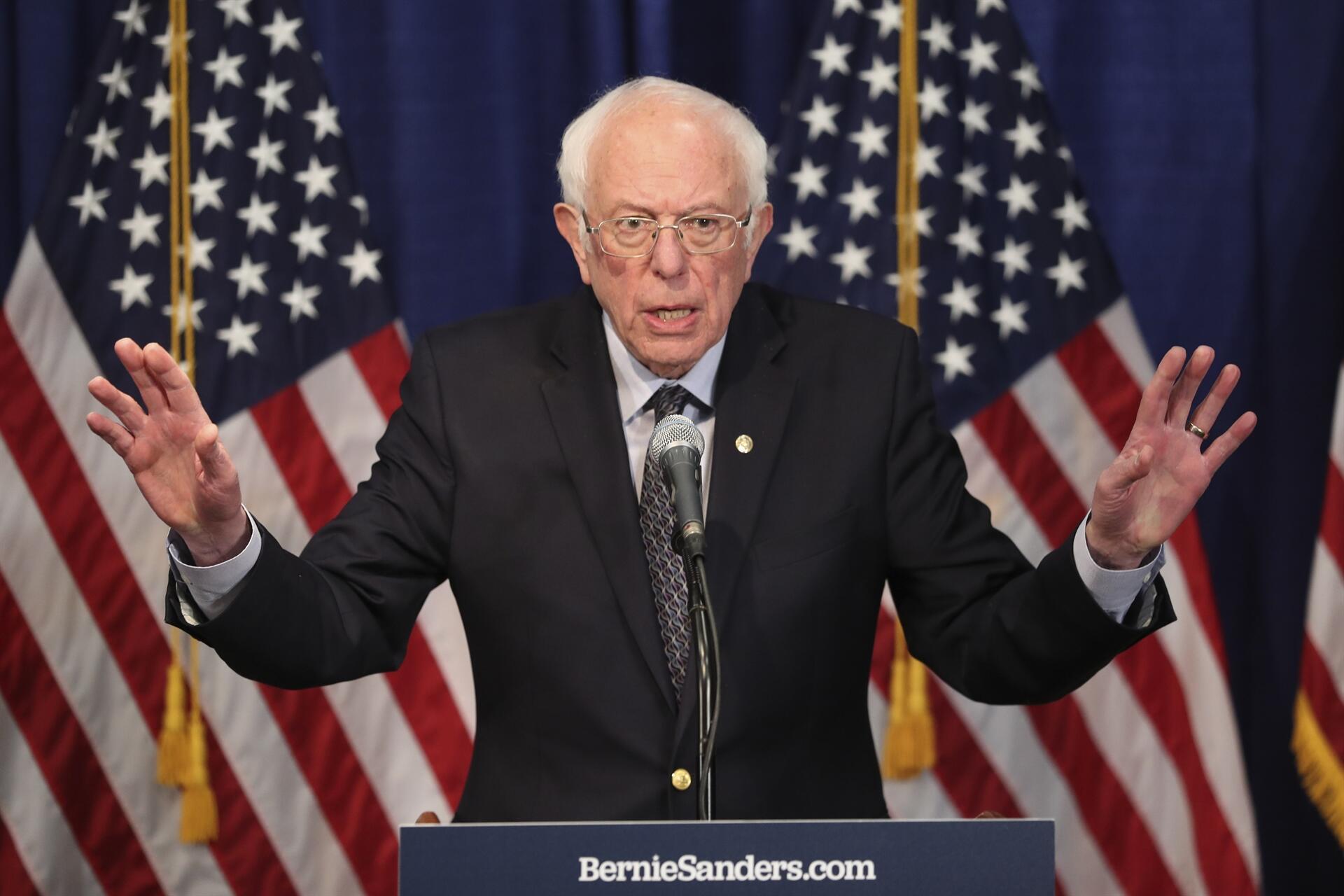 Bernie Sanders says he's moving ahead with his Dem campaign World News