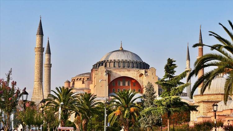 Hagia Sophia converted into mosque as Erdoğan signs decree ...