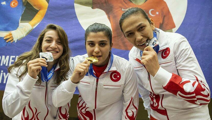 3 Turkish Female Boxers Get Olympic Quota Turkish News