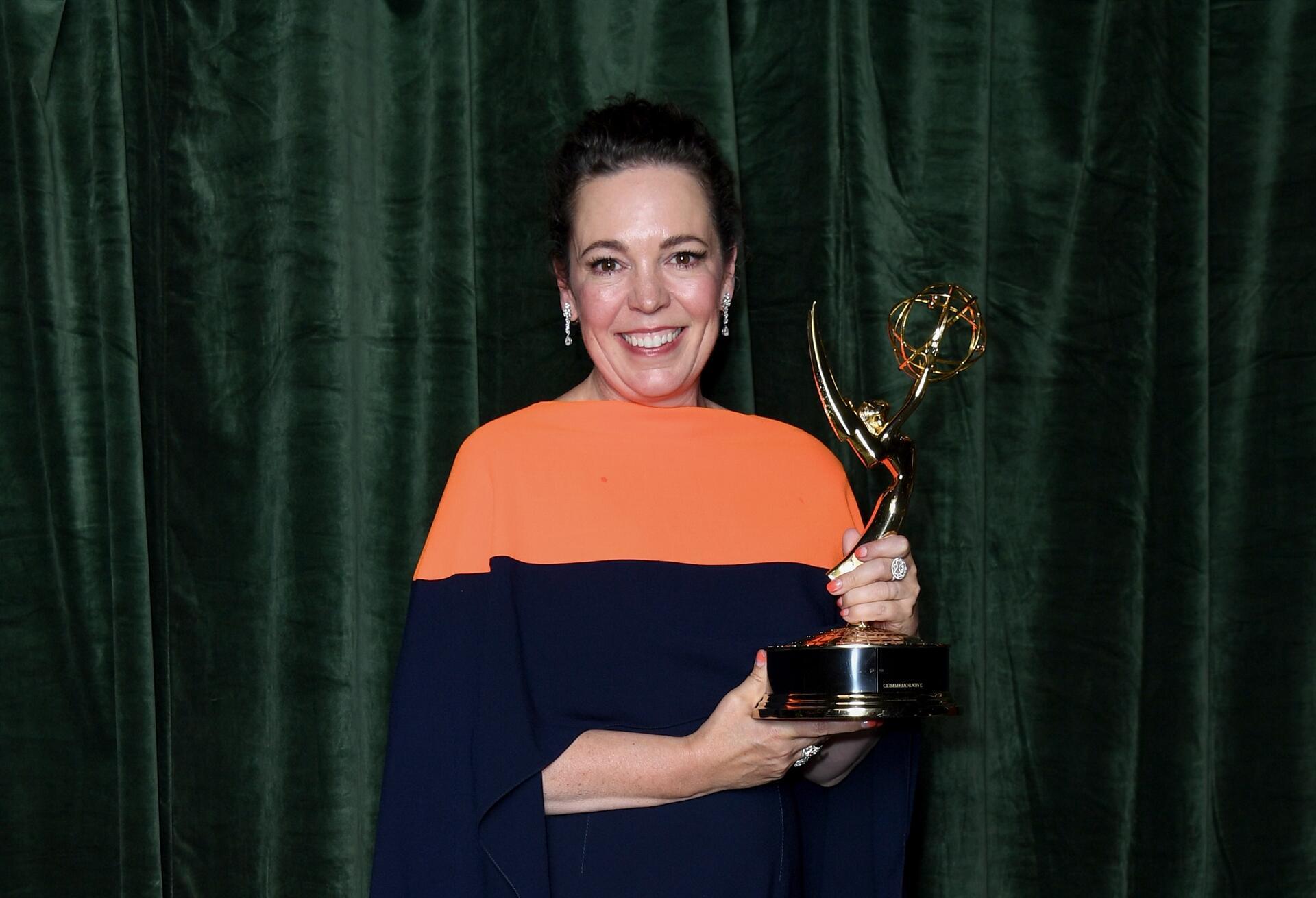 Ted Lasso The Crown Win Top Emmy Awards On Streaming Heavy Night 4933