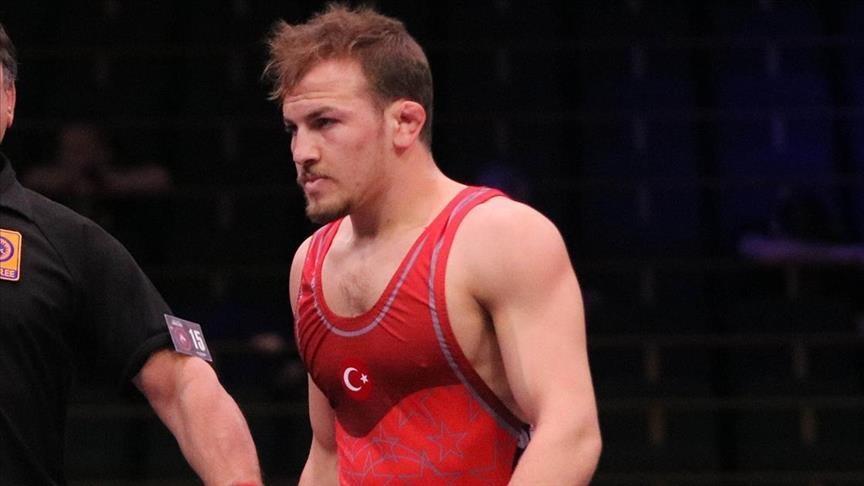 Turkish wrestler Fazlı Eryılmaz wins bronze in World Championships