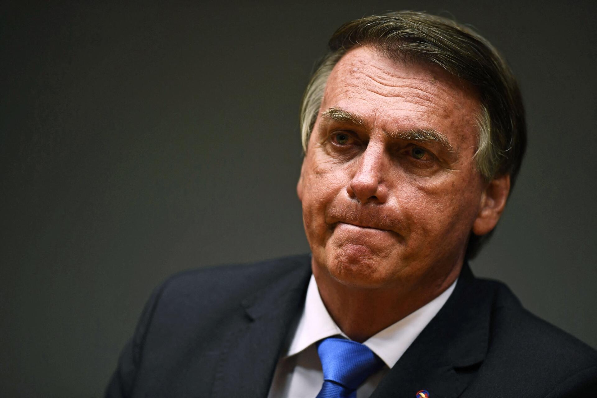 Les sénateurs brésiliens soutiennent les poursuites pénales contre Bolsonaro