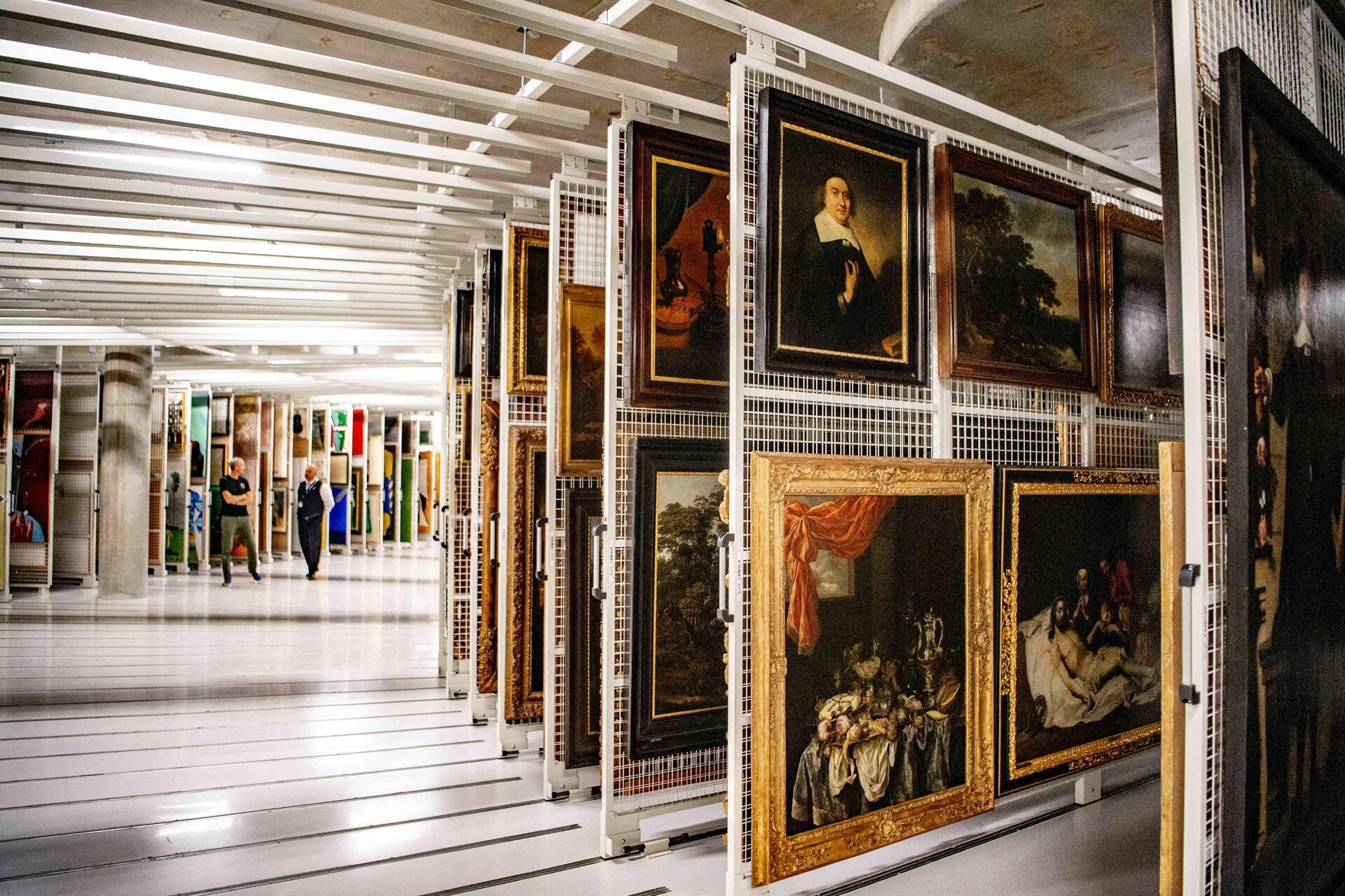 Het Nederlands Museum opent zijn eerste volledige collectie ter wereld