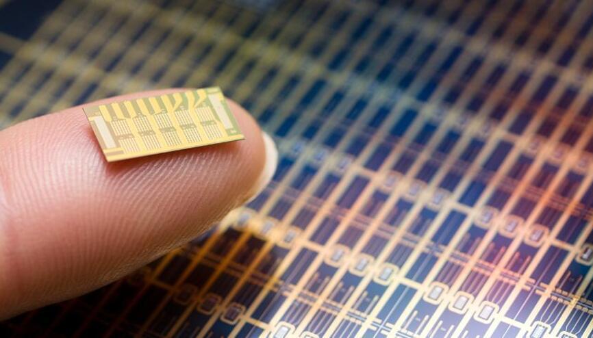 Turkey may become global center for microchip production: Expert