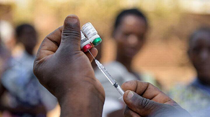 Measles cases soar 400 percent in Africa this year
