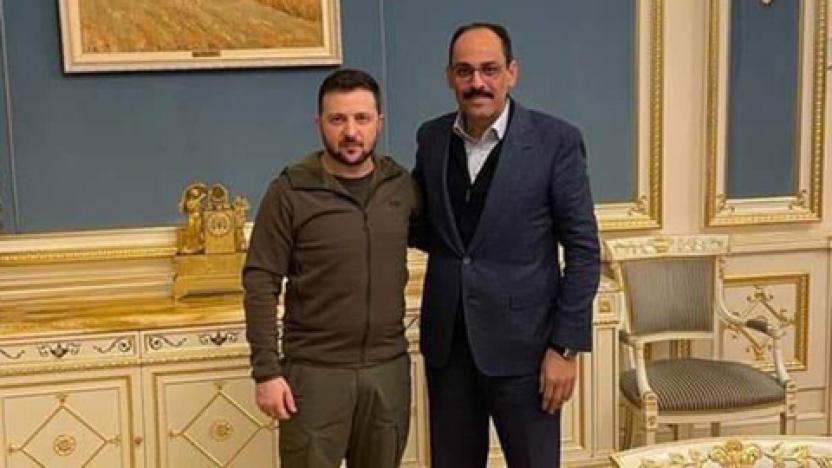 Türk cumhurbaşkanının sözcüsü Gelensky ile Kiev’de bir araya geldi