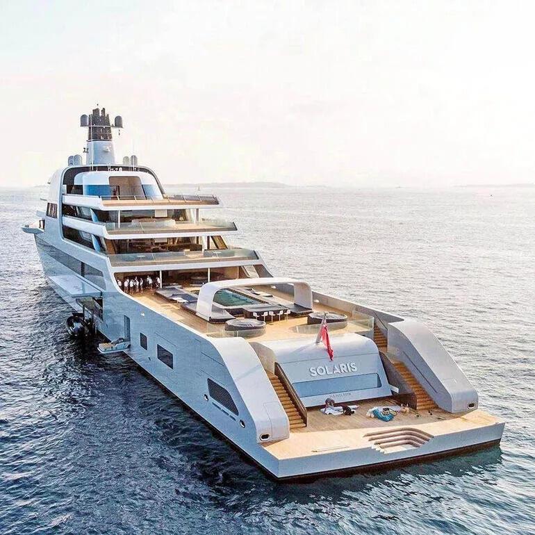 Roman Abramovich's vast £750m superyacht is pictured at Turkish cruise port