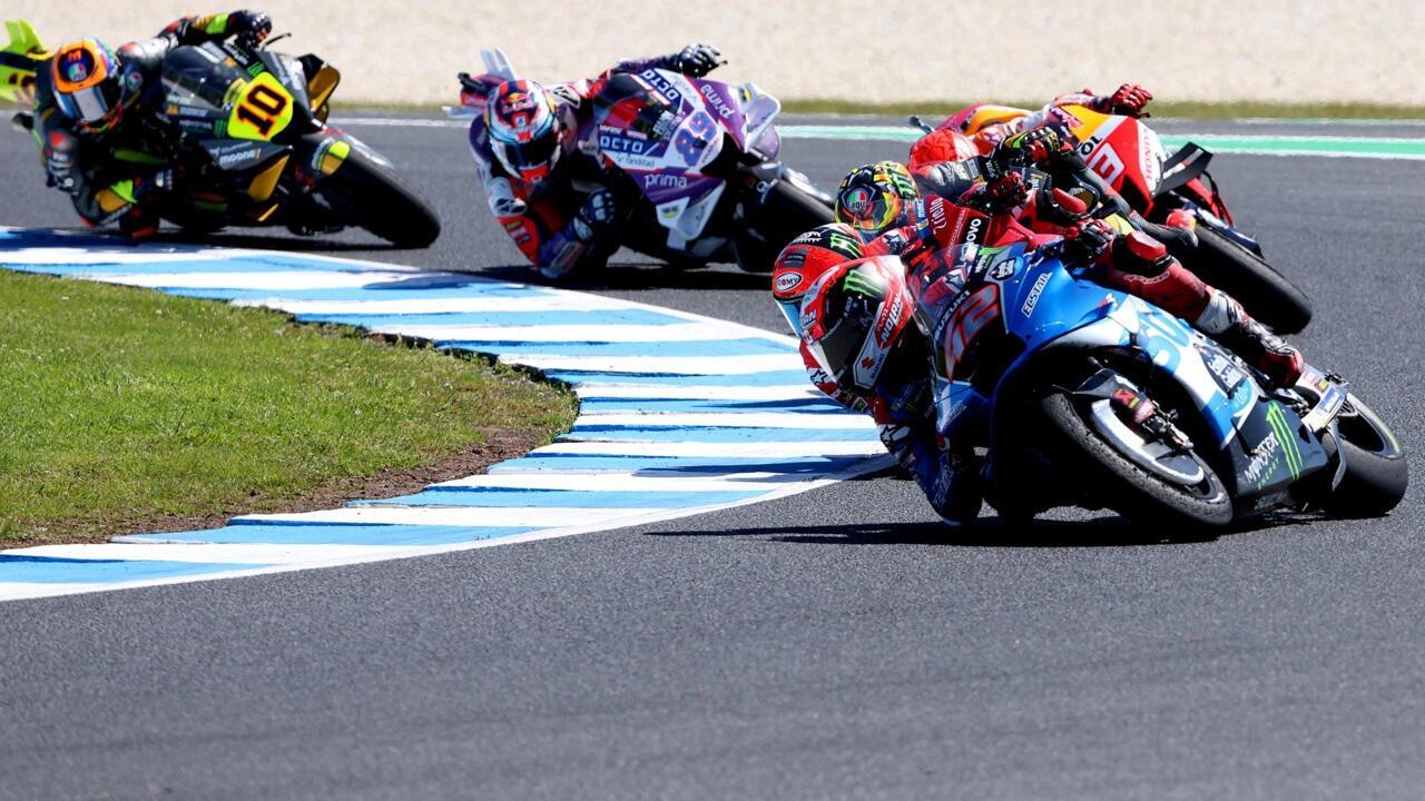 Rins gana el MotoGP de Australia tras la caída de Quartararo
