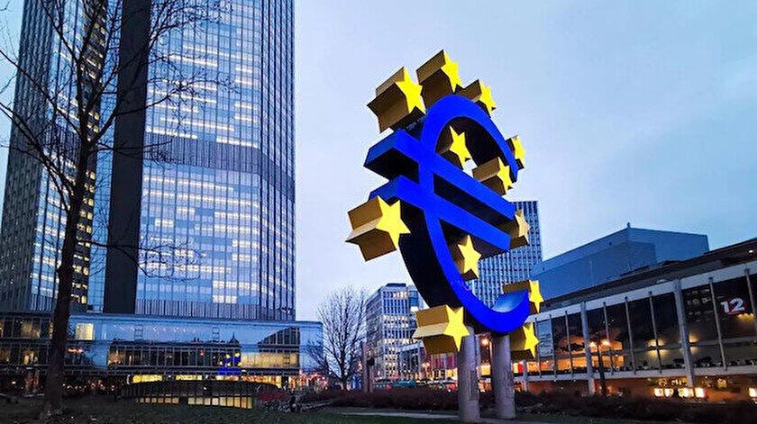 ECB mulls rate hike slowdown on ‘peak inflation’ hopes