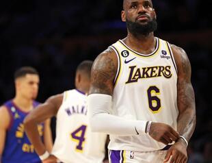 james: Jersey worn by LeBron James fetches $3.7 mn at auction