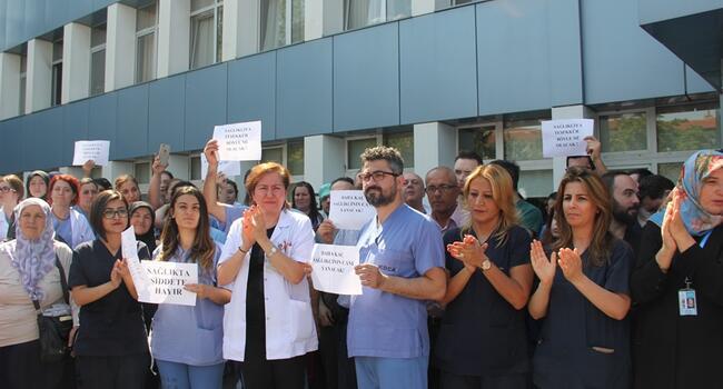 Inspired by Turkish TV series, relatives assault doctors, force them to defibrilate dead patient