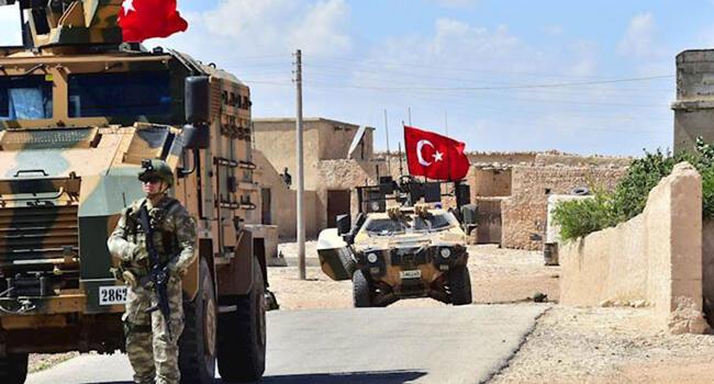 Turkish army conducts 10th round of patrols in Manbij