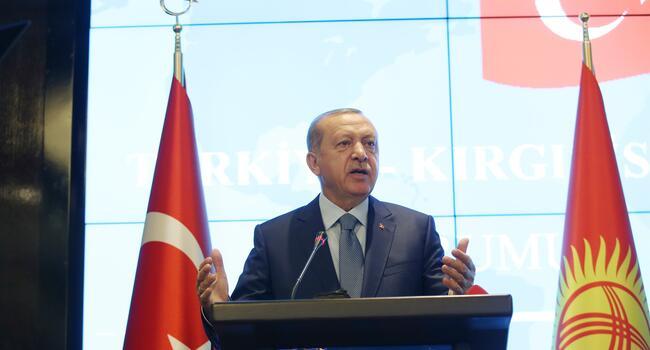 Manipulations aim at casting doubt on Turkish economy, says Erdoğan