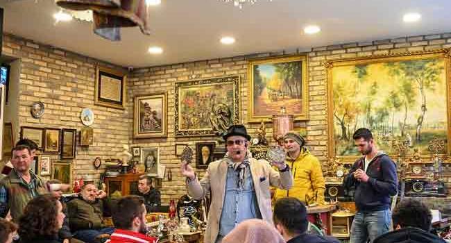 Bargain auctions new trend in Istanbul’s Balat neighborhood
