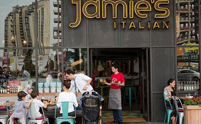 Jamie Oliver&#39;s Istanbul restaurant goes bankrupt - Latest News