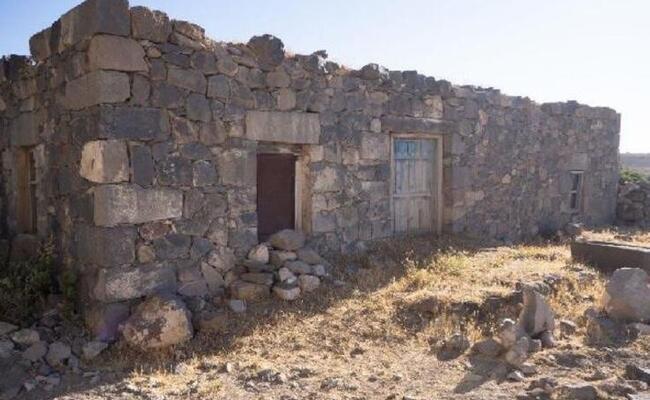 hittite era inscription discovered in konya s karaoren village