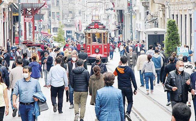 Istanbul's population more than 75 countries despite slight decline - Türkiye News