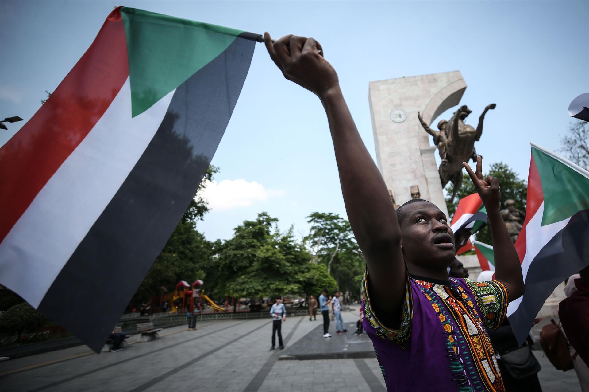 AB'den Sudan'a şiddetin acilen durdurulması çağrısı