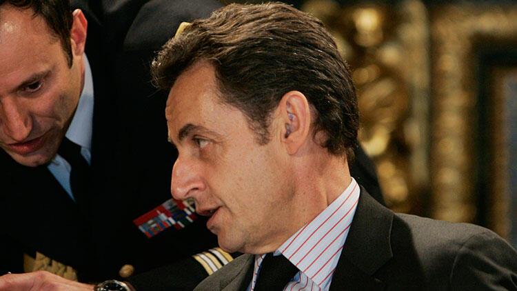 Son dakika Fransa eski Cumhurbaşkanı Sarkozy yolsuzluktan yargılanacak