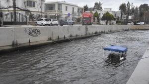 Bodrum'da fırtına tekneleri batırdı, dalgaların boyu 3 metreye ulaştı