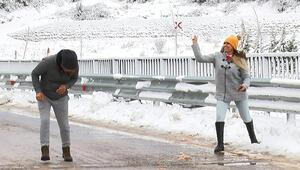 İzmir'de kar sürprizi! Sabuncubeli Geçidi'nde önlem alındı