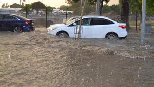 Salihli'de şiddetli  yağış etkili oldu