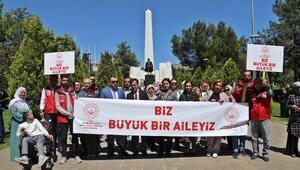 Diyarbakır, Tunceli ve Şırnak'ta 'Biz büyük bir aileyiz' yürüyüşü