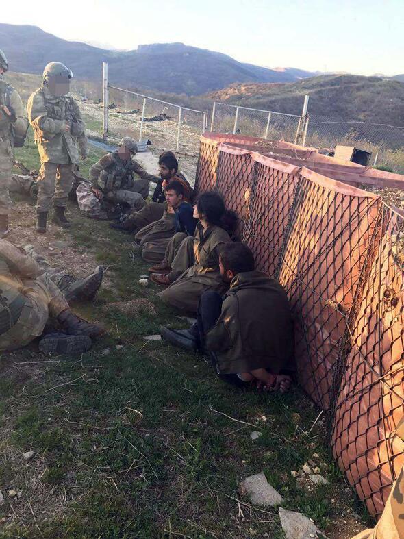 Tunceli’de PKK’lı teröistlerin böyle teslim oldu