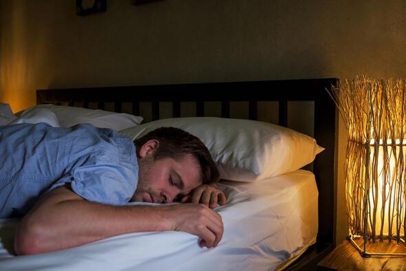 Gece çok daha iyi uyumanızı sağlayacak 5 uyku hilesi