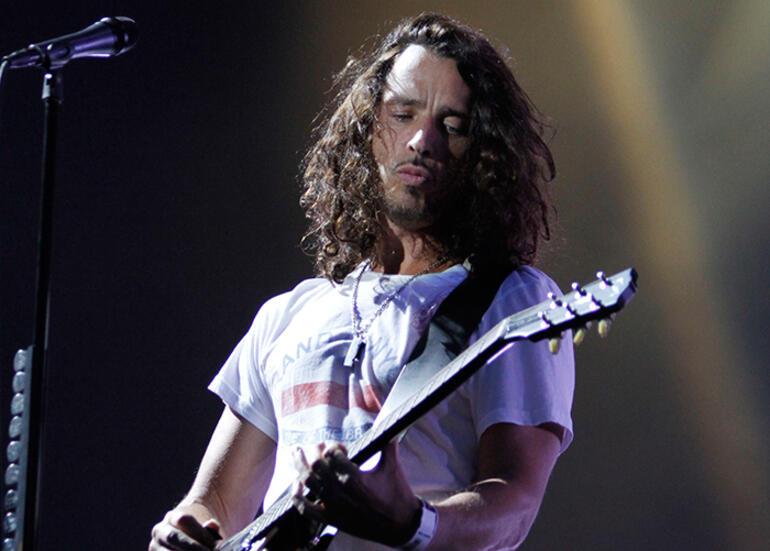 Rock yıldızı Chris Cornell hayatını kaybetti