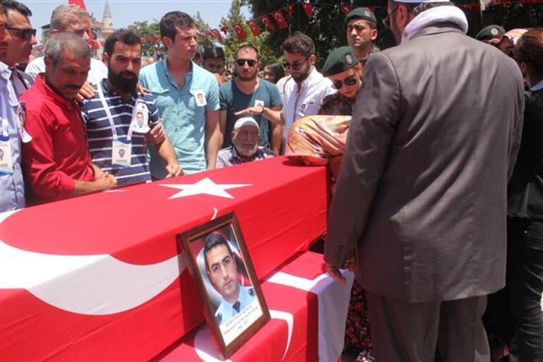 Şehit polis Dündar’ı, son yolculuğuna 15 bin kişi uğurladı