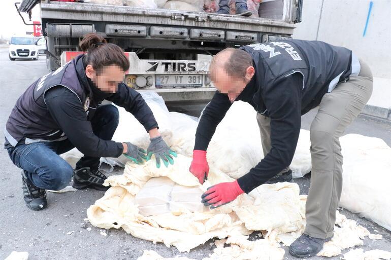 Son dakika: Erzincan’da 500 kilo eroin ele geçirildi