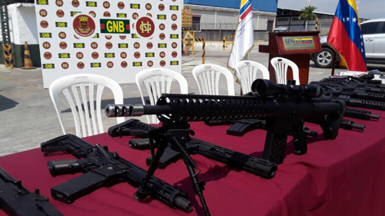 Venezuelada ABD silahları ele geçirildi