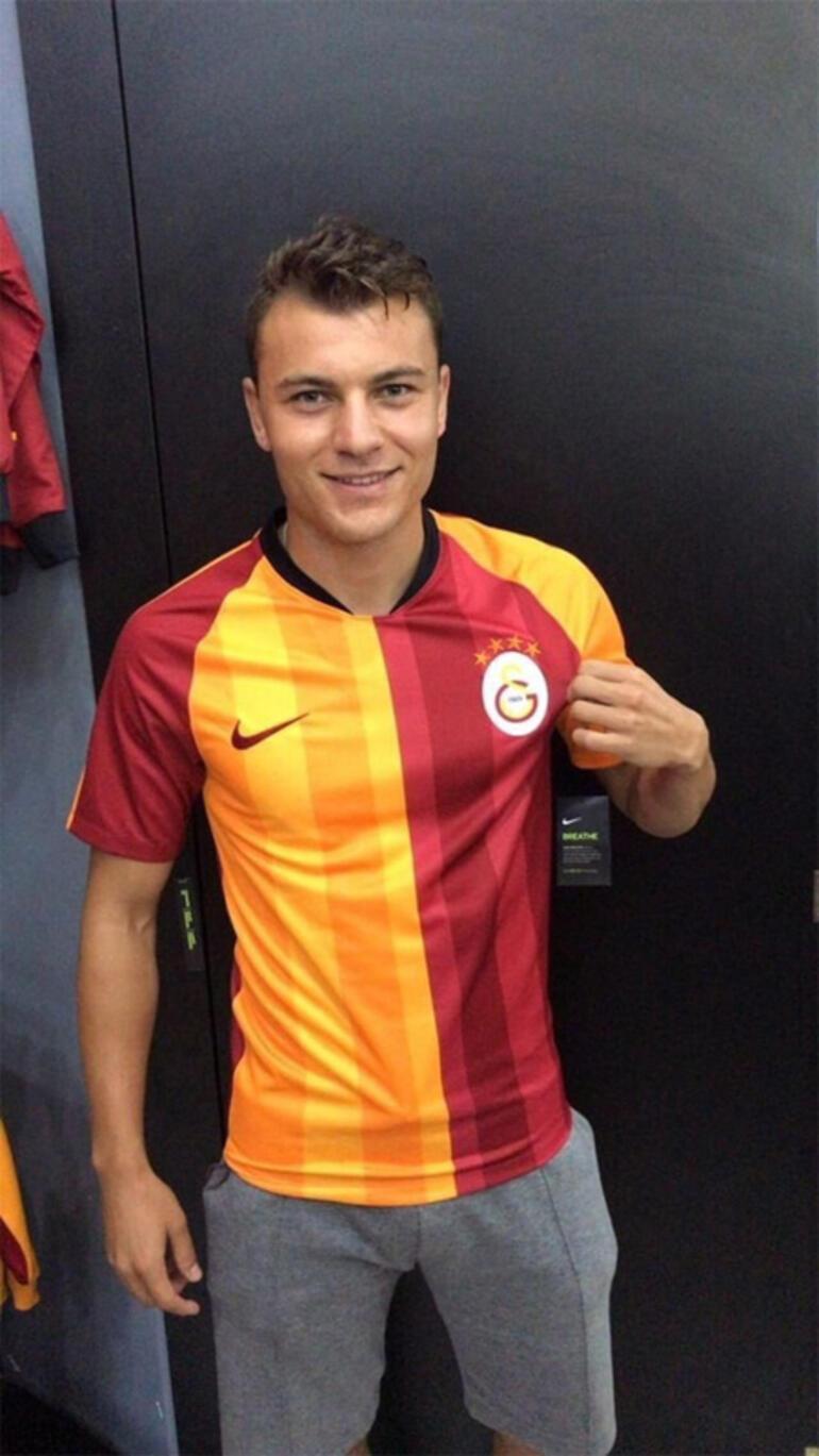 Yusuf ErdoÄan, Galatasaray formasÄ±nÄ± giydi | Transfer haberleri...