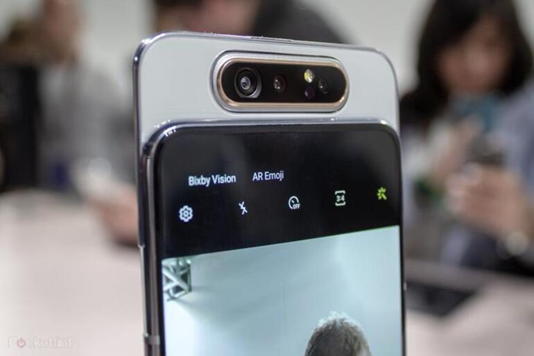 Samsung Galaxy A90 nasıl olacak? Kamerasına dikkat...