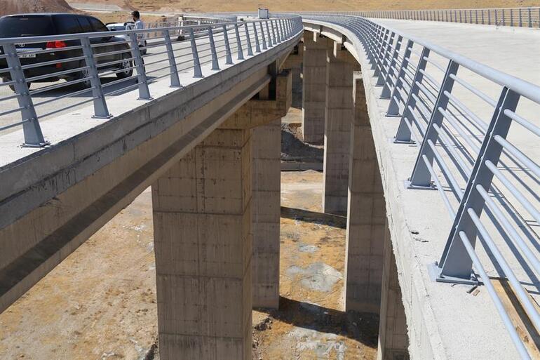 Hasankeyf-2 Köprüsü'nde son 30 metre