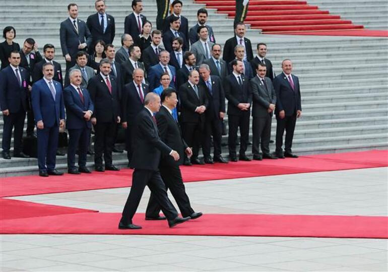 Cumhurbaşkanı Erdoğan, Çin’de resmi törenle karşılandı