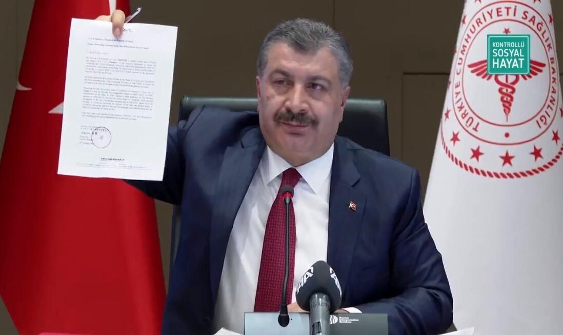 Son dakika haberi: CHP'nin 'bedava aşı' iddiası... Sağlık Bakanı Fahrettin Koca belgelerle tane tane anlattı! 