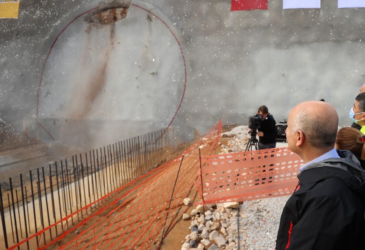 Türkiye'nin en geniş TBM tünelinde ışık göründü