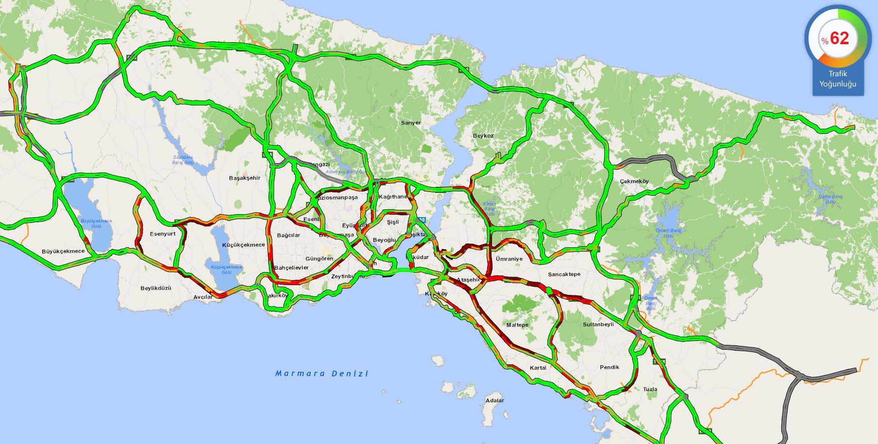 İstanbul'da yüz yüze eğitimin ilk gününde trafik yoğunluğu!