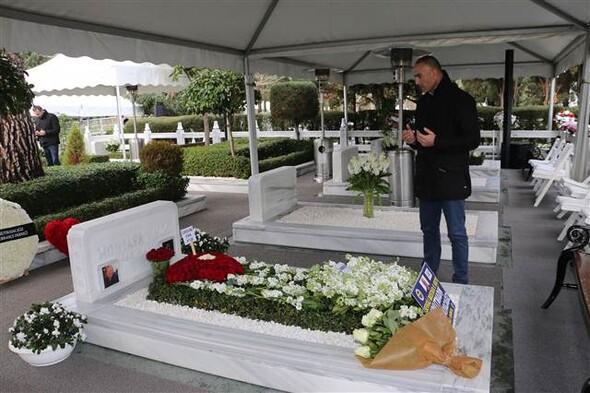 Mustafa Koç ölümünün 1inci yılında mezarı başında anıldı