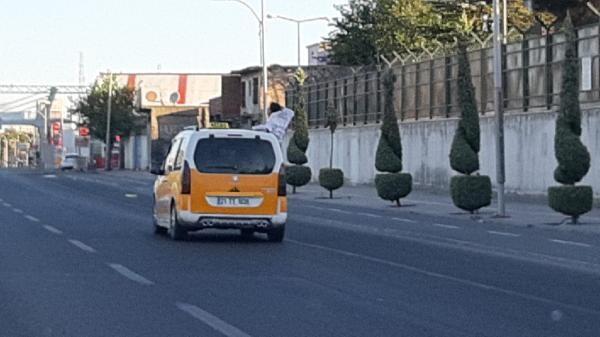 Diyarbakır'da trafikte tehlikeli yolculuk! Cezası ağır oldu