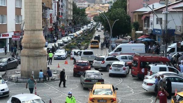 Türkiye'nin en az nüfusa sahip ili Bayburt, en kalabalık günlerini yaşıyor! Nüfusu ikiye katlandı