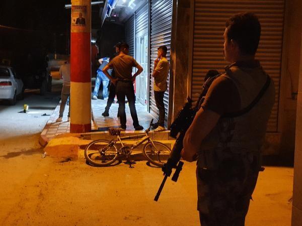 Adana'da silahlı saldırı:1 kişi öldü, 1 kişi yaralı