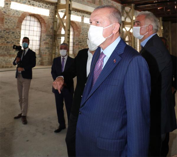 Son dakika... Cumhurbaşkanı Erdoğan Kasımpaşa'da incelemelerde bulundu