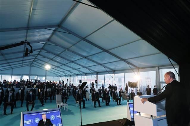 Son dakika haberleri...Cumhurbaşkanı Erdoğan yeni müjdeyi açıkladı! '135 milyar metreküplük yeni doğalgaz keşfi'