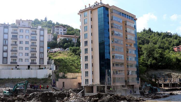 Kastamonu Bozkurt'ta çöken binanın müteahhidi hakkında şok detaylar