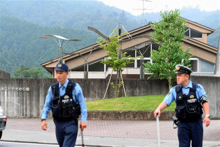 Japonya'da bıçaklı dehşet: 19 kişi öldü